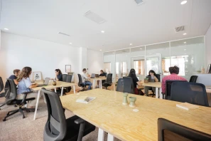 Bureau privé - 59650 - 15 postes - 4200€