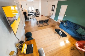 Open Space - 88000 - 6 postes - 340€