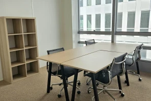 Bureau privé - 93200 - 4 postes - 1600€