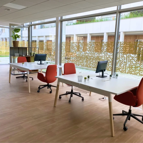 Open Space  8 postes Location bureau Allée Madame de Montespan Bussy-Saint-Georges 77600 - photo 2