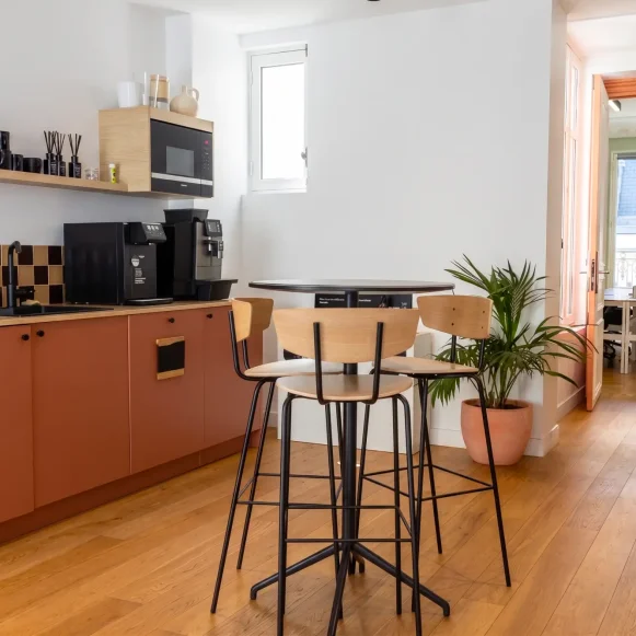 Espace indépendant 253 m² 53 postes Location bureau Rue Cambacérès Paris 75008 - photo 6