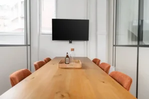 Espace indépendant - 75011 - 12 postes - 5000€