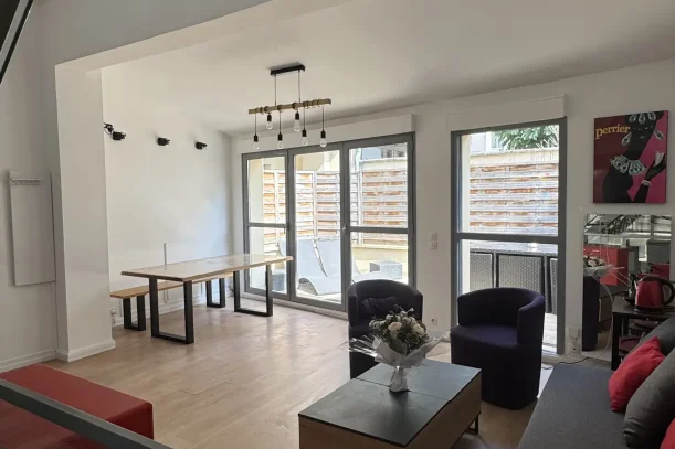 Bureau privé - 92100 - 8 postes - 3200€