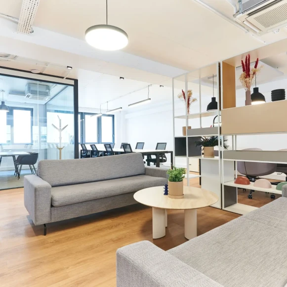 Espace indépendant 172 m² 24 postes Location bureau Rue d'Hauteville Paris 75010 - photo 8