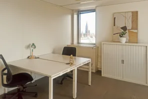 Bureau privé - 67000 - 4 postes - 2035€
