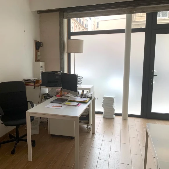 Open Space  1 poste Location bureau Rue Hermel Paris 75018 - photo 2