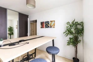 Espace indépendant - 75012 - 6 postes - 2200€