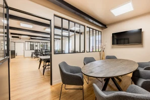 Espace indépendant - 75009 - 16 postes - 10000€