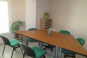 Bureau privé - 83470 - 1 poste - 170€