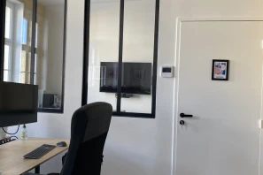 Bureau privé - 33800 - 22 postes - 6200€