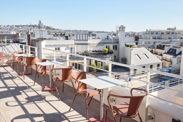 Bureau privé - 75002 - 4 postes - 3400€