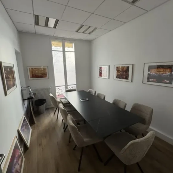 Espace indépendant 80 m² 14 postes Coworking Rue Kepler Paris 75016 - photo 3