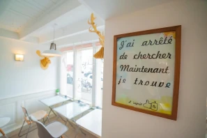 Open Space - 78000 - 30 postes - 285€