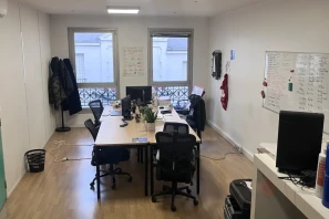 Bureau privé - 75011 - 20 postes - 5000€