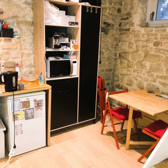 Bureau privé 22 m² 5 postes Location bureau Rue Vercingétorix Paris 75014 - photo 7