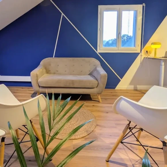 Bureau privé 12 m² 2 postes Location bureau Rue de la Loire Sainte-Luce-sur-Loire 44980 - photo 9