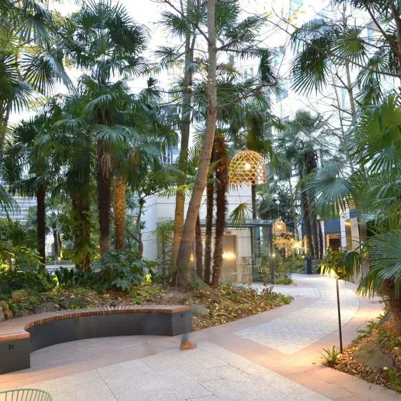 Espace indépendant 800 m² 80 postes Location bureau Avenue de l'Arche Courbevoie 92400 - photo 10