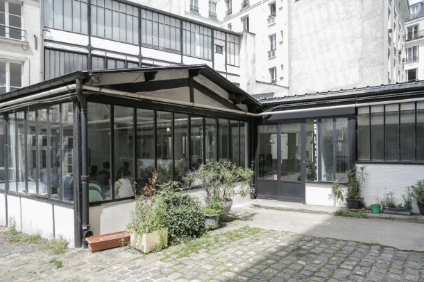 Open Space - 75003 - 4 postes - 350€