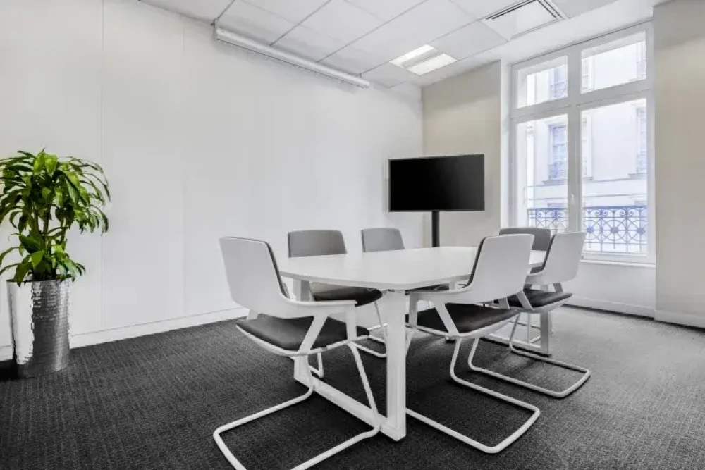 Bureau privé - 75001 - 4 postes - 1680€