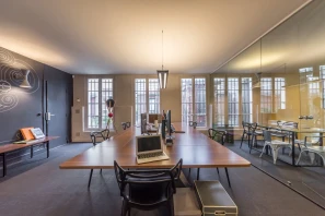 Espace indépendant - 75006 - 12 postes - 4300€