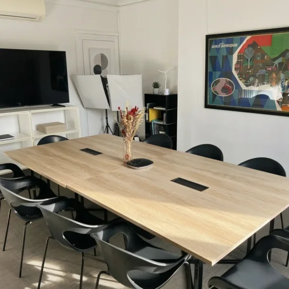 Bureau privé 16 m² 4 postes Location bureau Rue de Turbigo Paris 75001 - photo 5