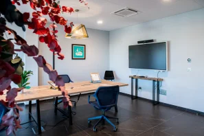 Bureau privé - 60000 - 3 postes - 1000€