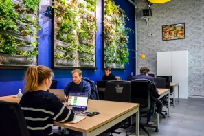 Bureau privé - 93130 - 3 postes - 850€