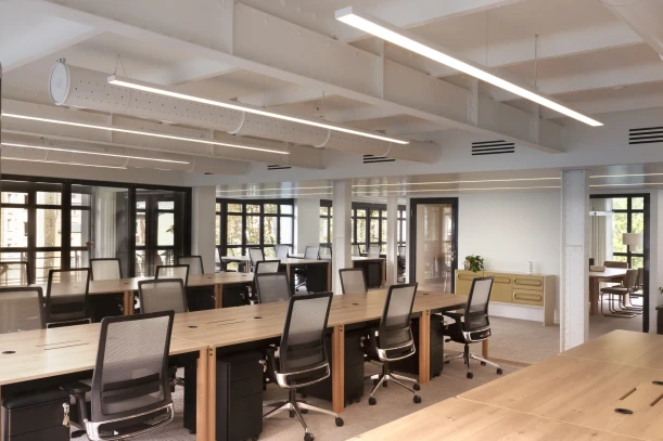 Bureau privé - 75018 - 52 postes - 39000€