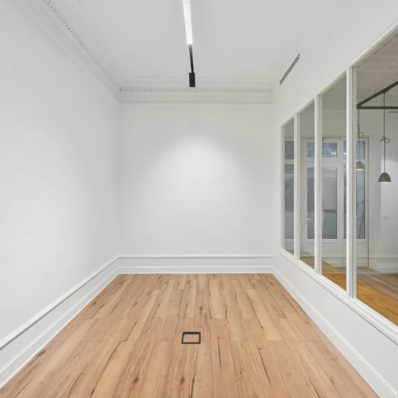 Espace indépendant 106 m² 16 postes Location bureau Rue Boudet Bordeaux 33000 - photo 1