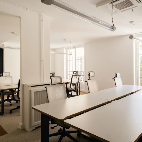 Espace indépendant 210 m² 32 postes Coworking Rue Washington Paris 75008 - photo 10