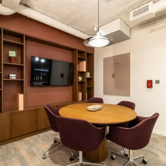 Espace indépendant 557 m² 76 postes Location bureau Rue de Berri Paris 75008 - photo 4