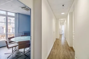 Bureau privé - 75009 - 6 postes - 2500€