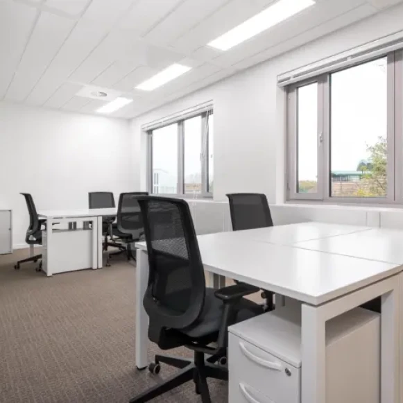 Bureau privé 7 m² 1 poste Location bureau Quai de Bezons Argenteuil 95100 - photo 4