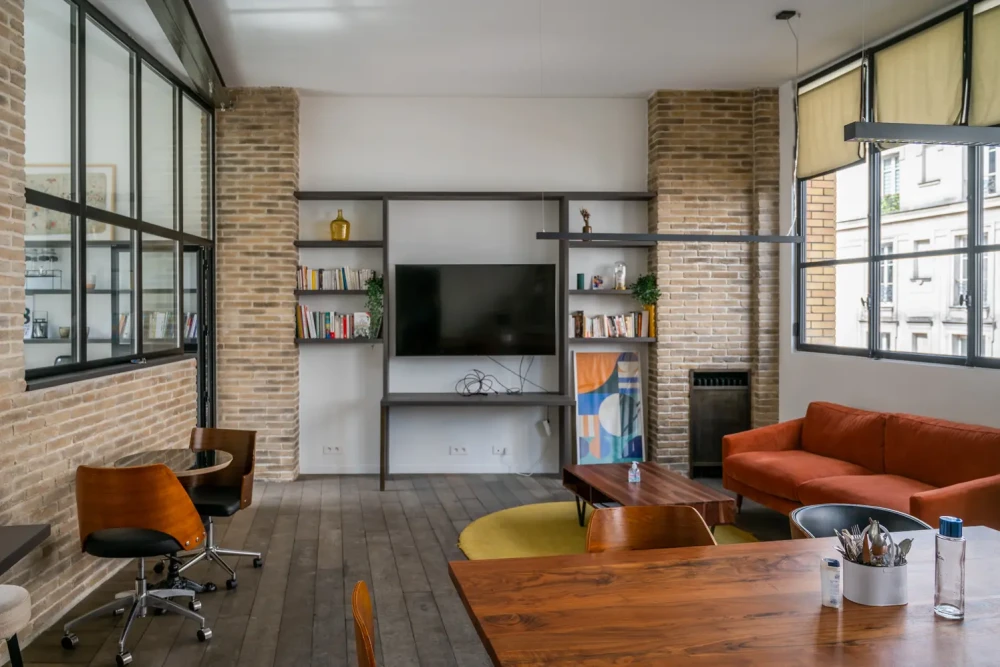 Open Space - 75011 - 8 postes - 500€