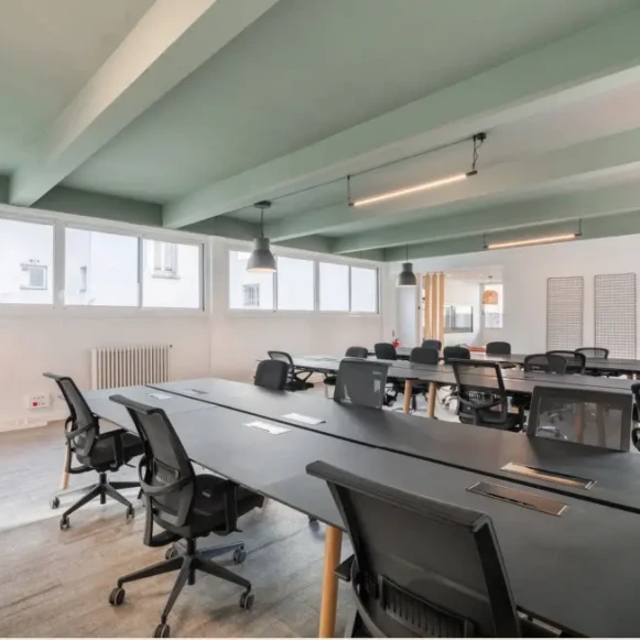 Espace indépendant 200 m² 30 postes Location bureau Rue de Charonne Paris 75011 - photo 2