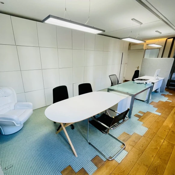 Bureau privé 35 m² 6 postes Location bureau Rue du Four Paris 75006 - photo 9