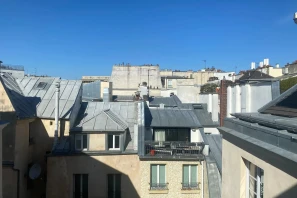 Espace indépendant - 75002 - 10 postes - 3750€
