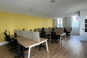 Espace indépendant - 33300 - 12 postes - 4800€