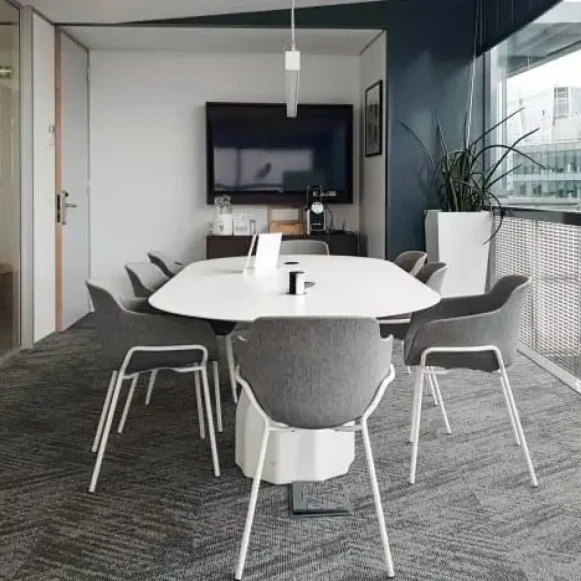 Bureau privé 220 m² 64 postes Location bureau Rue Camille Desmoulins Issy-les-Moulineaux 92130 - photo 1