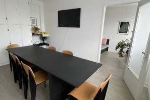 Espace indépendant - 75010 - 12 postes - 3500€