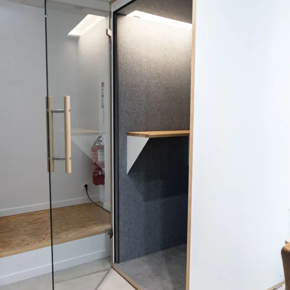 Bureau privé 30 m² 4 postes Location bureau Rue Molière Ivry-sur-Seine 94200 - photo 10