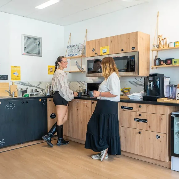 Bureau privé 12 m² 2 postes Location bureau Rue de Châtillon Rennes 35000 - photo 2