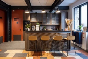 Bureau privé - 93400 - 14 postes - 5180€