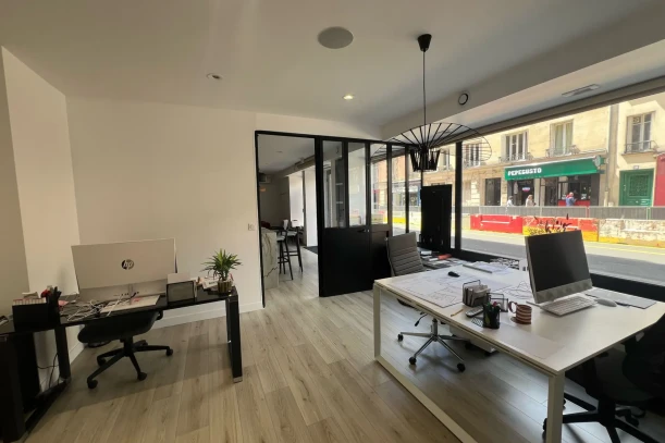 Bureau privé - 75015 - 4 postes - 1500€