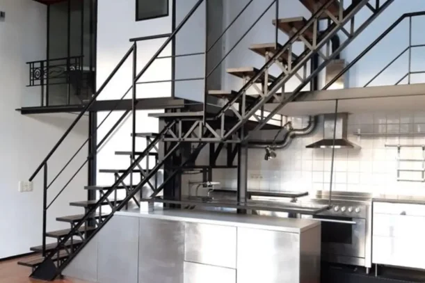 Bureau privé - 75010 - 2 postes - 1100€