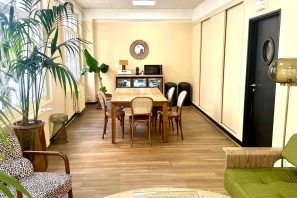 Bureau privé - 75015 - 2 postes - 790€