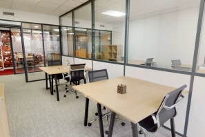 Bureau privé - 92210 - 10 postes - 3000€