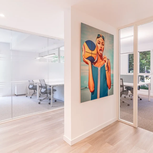 Bureau privé 15 m² 4 postes Location bureau Boulevard Carabacel Nice 06000 - photo 3