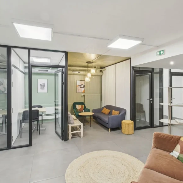 Bureau privé 60 m² 19 postes Location bureau Rue de Cîteaux Paris 75012 - photo 6