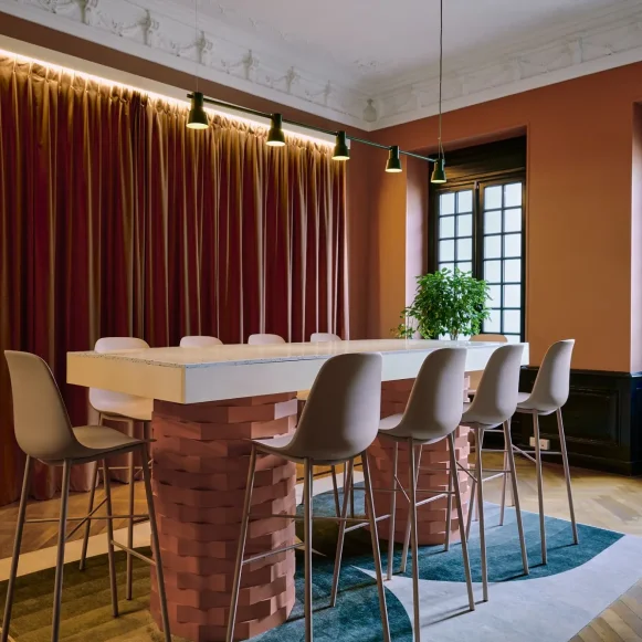 Espace indépendant 150 m² 42 postes Coworking Rue Thiac Bordeaux 33000 - photo 4